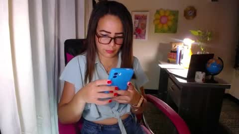 Angie online show from June 8, 6:30 pm