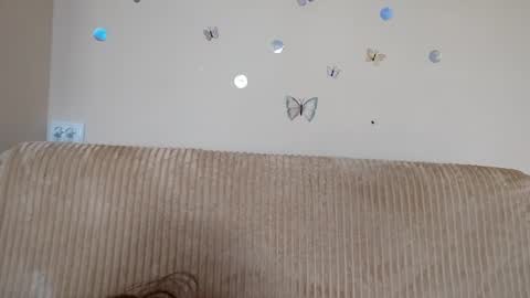 Snapshot of daniellevaulet chatting on May 28, 1:08 pm Mia online show from May 28, 1:08 pm