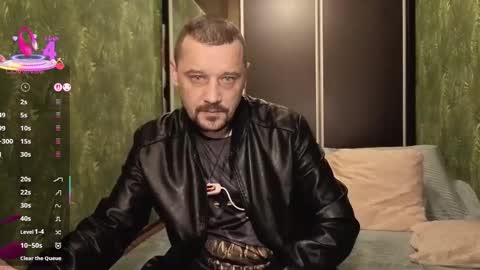 DanieloCool online show from December 18, 7:03 am