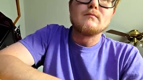 Snapshot of danielp_mod_cb chatting on January 5, 8:01 pm Daniel y. online show from January 5, 8:01 pm