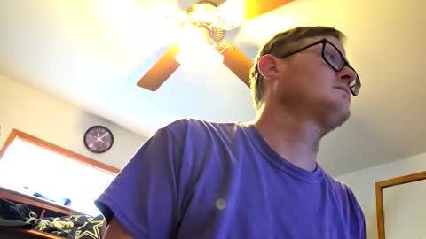 Snapshot of danielp_mod_cb chatting on March 24, 8:47 pm Daniel y. online show from March 24, 8:47 pm