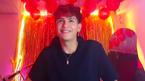 Snapshot of daniels_devil chatting on September 30, 6:35 pm daniels online show from September 30, 6:35 pm