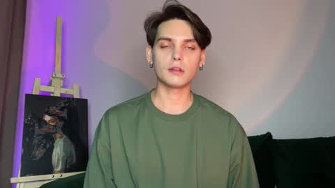 Snapshot of danieltuckerr chatting on October 30, 4:52 pm danieltuckerr online show from October 30, 4:52 pm