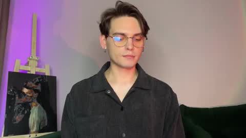 Snapshot of danieltuckerr chatting on November 5, 10:54 pm danieltuckerr online show from November 5, 10:54 pm