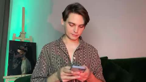 Snapshot of danieltuckerr chatting on November 21, 5:55 pm danieltuckerr online show from November 21, 5:55 pm