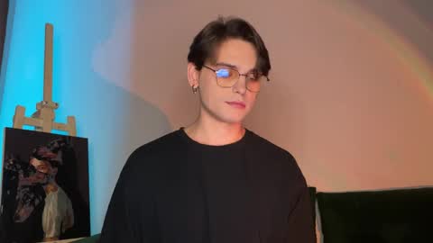 Snapshot of danieltuckerr chatting on November 28, 8:11 pm danieltuckerr online show from November 28, 8:11 pm