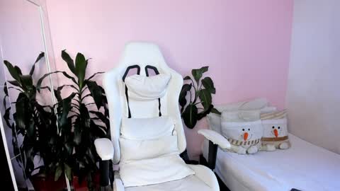 Daniela  online show from December 12, 9:48 pm