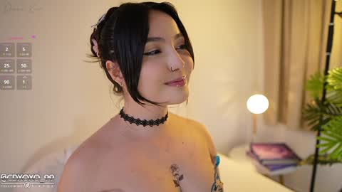 Snapshot of danii_xoxo chatting on January 27, 1:05 am online show from January 27, 1:05 am