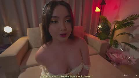 Snapshot of danii_xoxo chatting on October 24, 12:08 am online show from October 24, 12:08 am