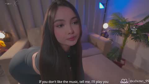 Snapshot of danii_xoxo chatting on November 28, 2:53 pm online show from November 28, 2:53 pm