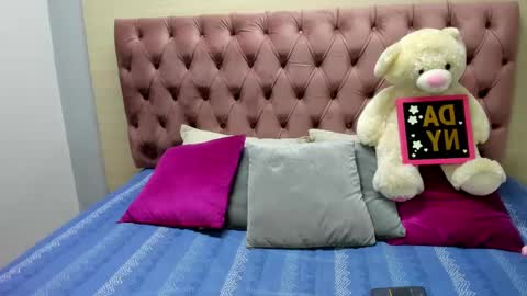 Snapshot of daniibelluci chatting on February 11, 7:02 am DaniiBelluci online show from February 11, 7:02 am