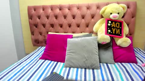 Snapshot of daniibelluci chatting on March 5, 4:02 am DaniiBelluci online show from March 5, 4:02 am