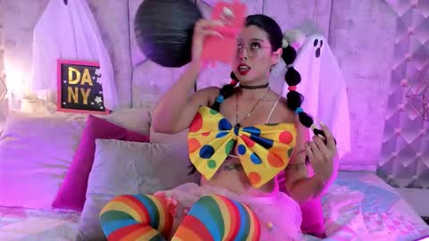 Snapshot of daniibelluci chatting on November 1, 2:46 am DaniiBelluci online show from November 1, 2:46 am