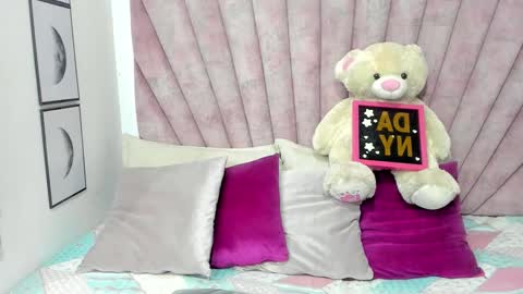 Snapshot of daniibelluci chatting on November 30, 3:10 am DaniiBelluci online show from November 30, 3:10 am