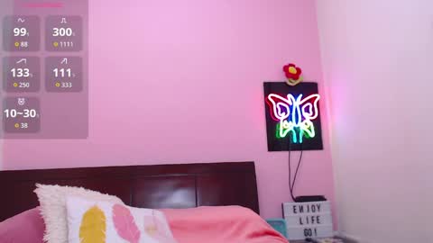 K A R O L online show from April 28, 2:27 am