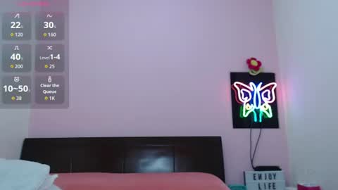 K A R O L online show from July 1, 1:07 am