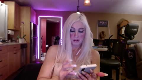 DanikaWhite69 online show from January 8, 4:34 am