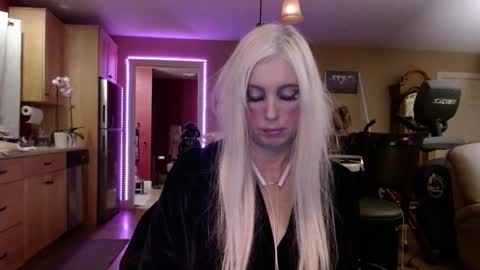 DanikaWhite69 online show from January 29, 8:18 am