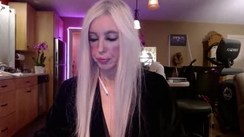 DanikaWhite69 online show from February 19, 11:06 am