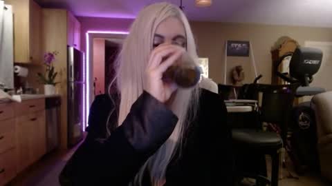 DanikaWhite69 online show from February 25, 8:14 am