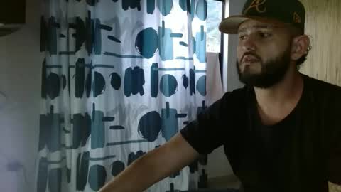 daniloh_xxx online show from May 14, 8:59 pm