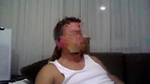 Snapshot of danisami12345 chatting on November 17, 10:04 pm daniel online show from November 17, 10:04 pm