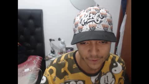 daniel segura online show from December 4, 10:18 pm