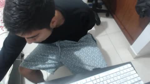 Snapshot of danivoyeur21 chatting on April 4, 12:31 am daniel segura online show from April 4, 12:31 am