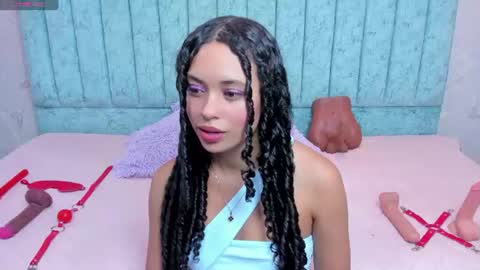 danix_coruscans online show from June 10, 7:02 pm