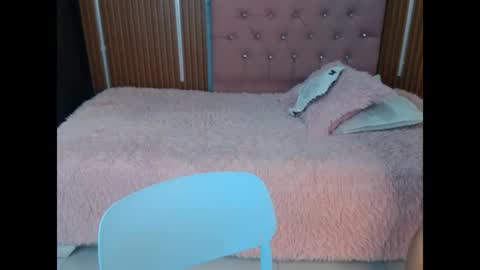 Danniela y Victoria online show from June 6, 8:02 pm