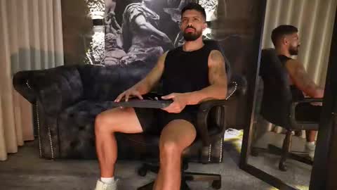 Snapshot of dann_saenz chatting on February 3, 9:31 pm Dann saenz online show from February 3, 9:31 pm