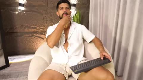 Dann saenz online show from April 25, 1:03 pm