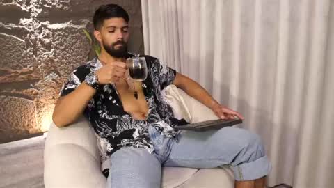 Dann saenz online show from April 28, 1:16 pm