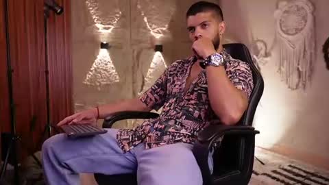 Dann saenz online show from June 18, 3:27 pm