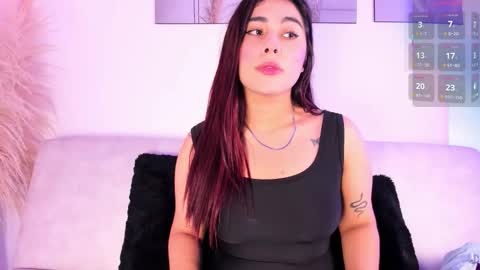 Snapshot of danna_adams1 chatting on December 22, 6:49 pm danna_adams1 online show from December 22, 6:49 pm