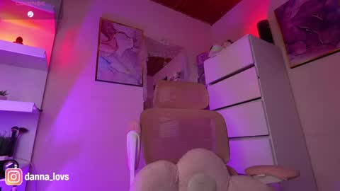 Danna Lovs online show from May 30, 2:03 pm