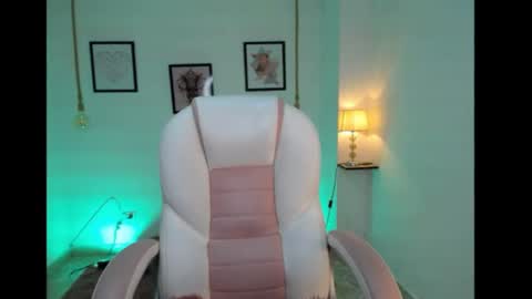 Danna online show from June 29, 11:05 pm