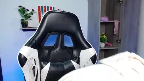 Danna online show from October 29, 9:00 am