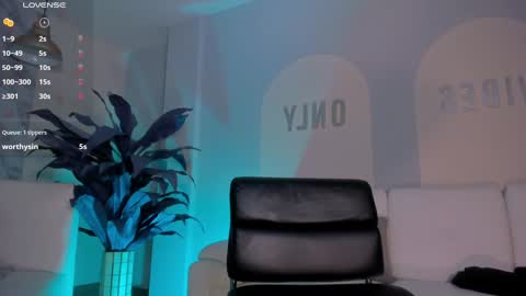 Snapshot of dannacruz_ chatting on December 29, 1:13 am Danna Cruz online show from December 29, 1:13 am