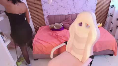 dannagabriella online show from May 20, 8:26 pm