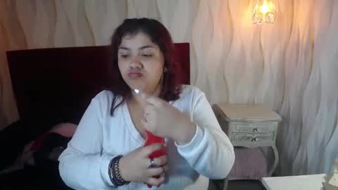 Danna Garza online show from December 1, 4:28 am