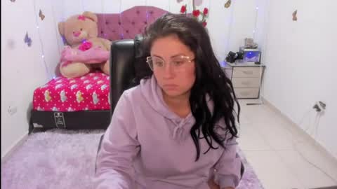 Danna Sofia jeins online show from June 14, 7:05 pm