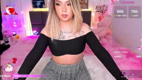 dannia_13 online show from June 5, 6:52 am