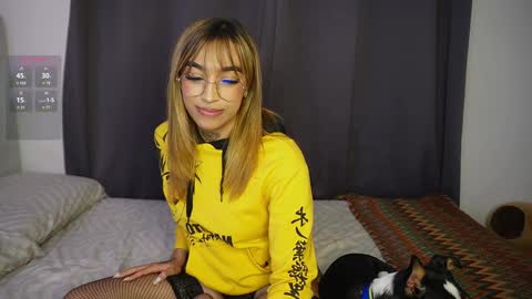    online show from February 7, 11:24 pm