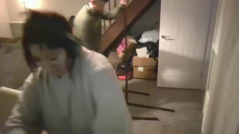 Latex Sluts online show from November 24, 11:37 pm