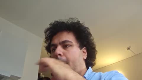 Snapshot of danny780449 chatting on November 10, 9:08 am danny780449 online show from November 10, 9:08 am