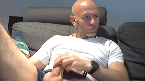 danny81boy online show from July 1, 6:40 pm