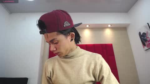 Danny online show from November 3, 1:01 pm