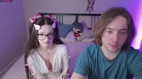 Snapshot of danny_and_ellen chatting on February 2, 5:11 pm danny and ellen online show from February 2, 5:11 pm