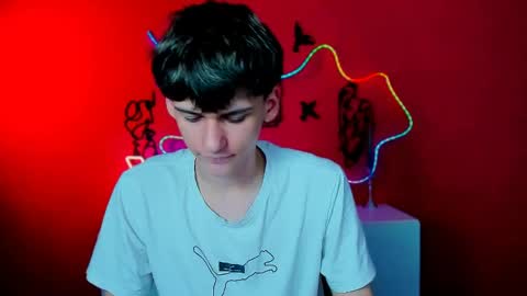 danny_dark1 online show from April 29, 7:09 pm